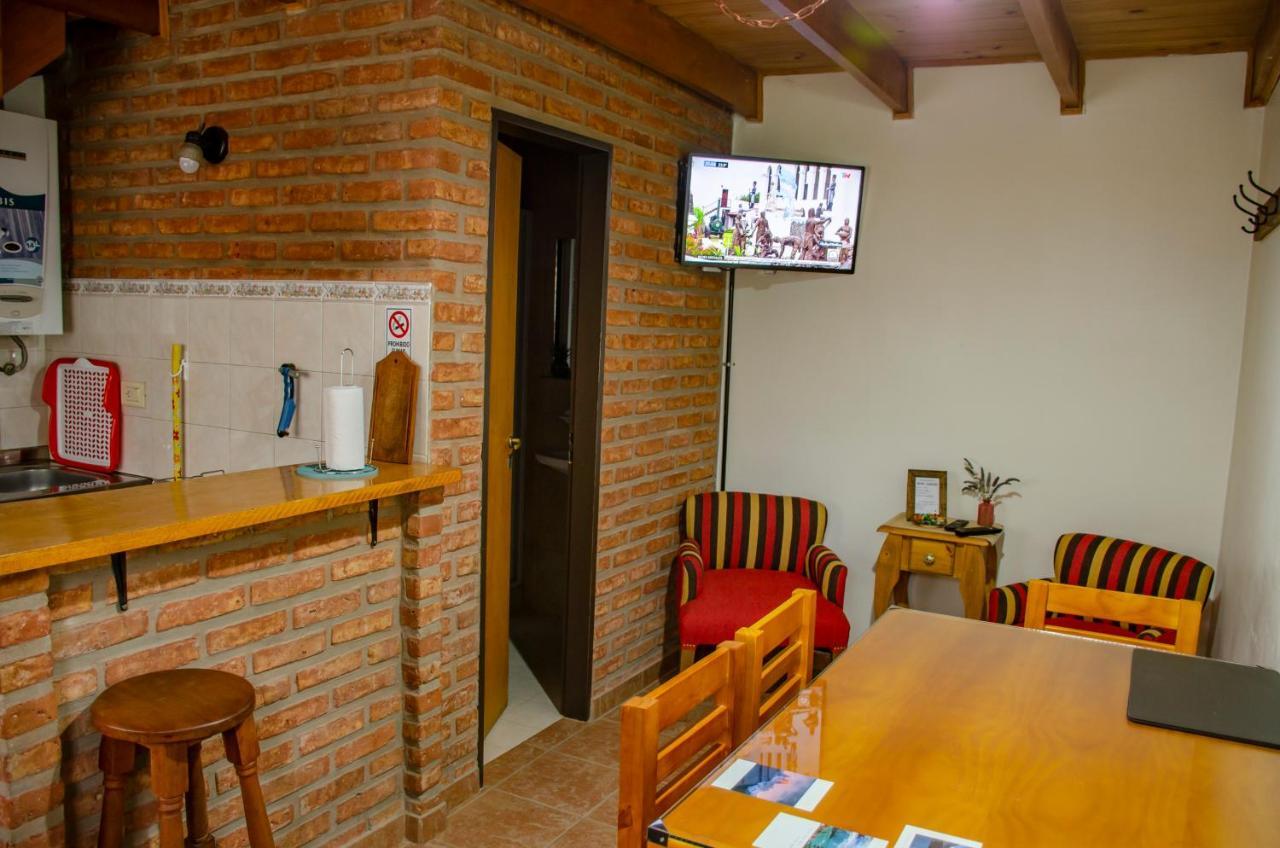 Departamentos Roca 2020 Apartment เอลกาลาฟาเต ภายนอก รูปภาพ